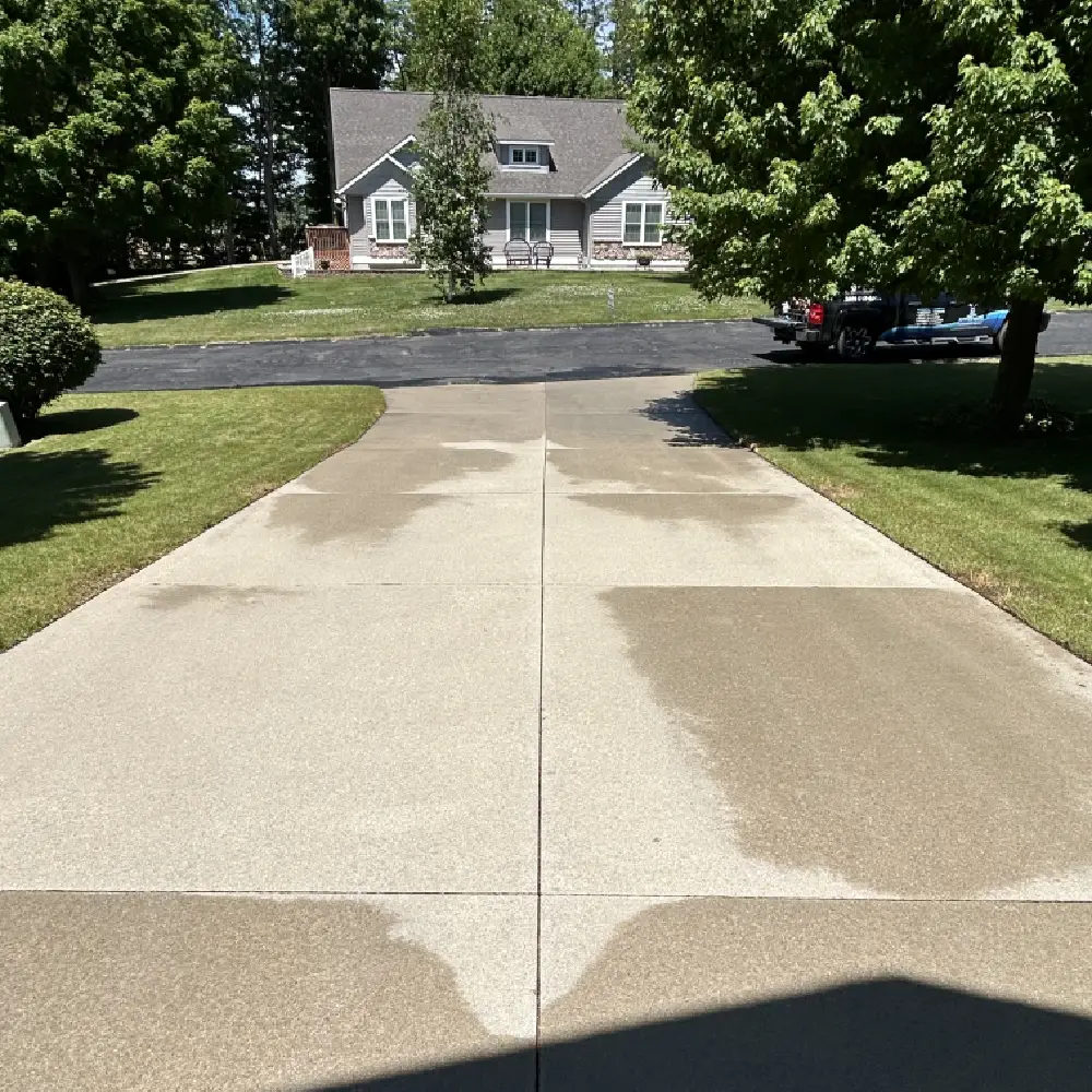Driveway Cleaning Van Buren County